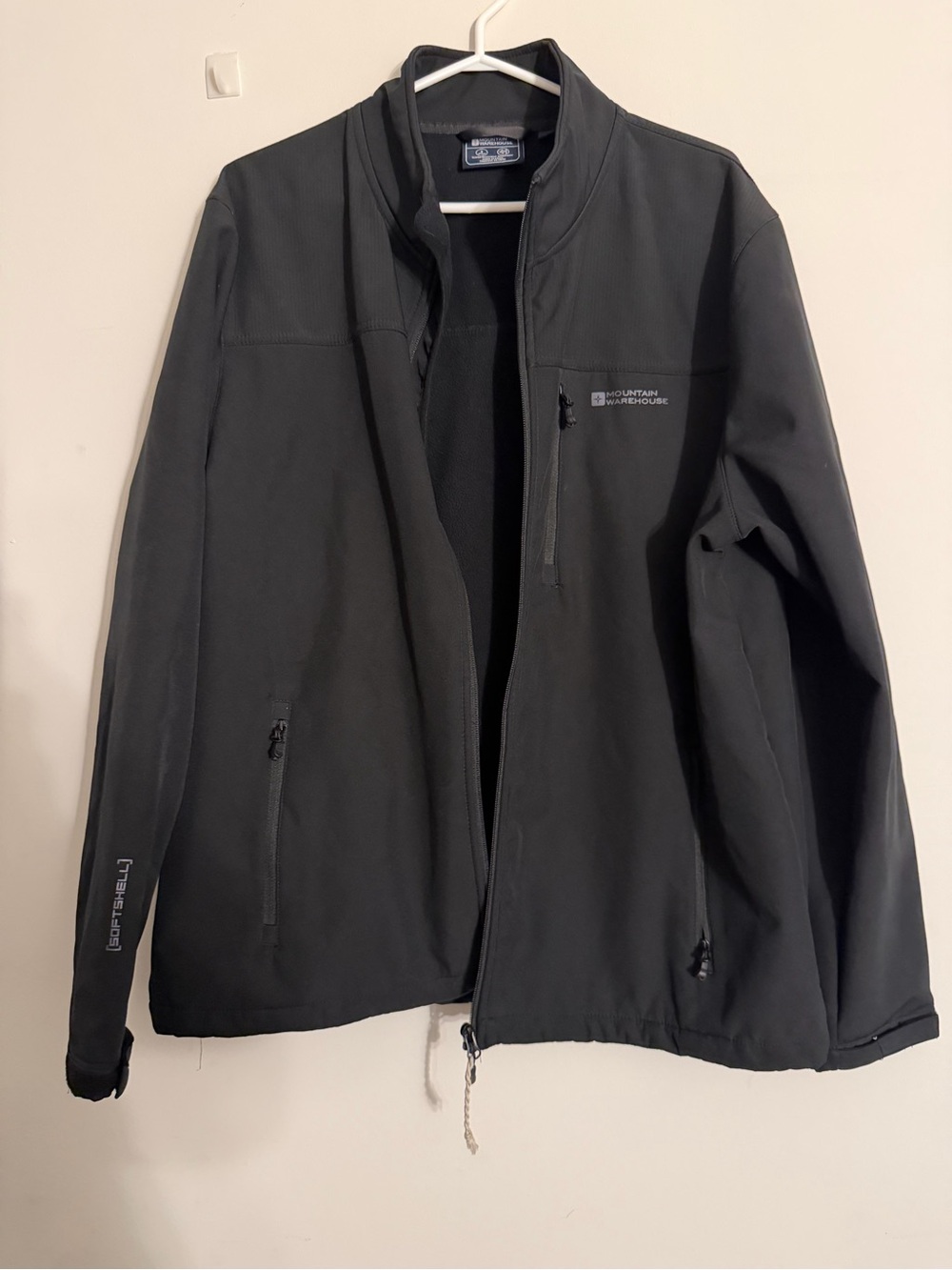 Mountain Warehouse Men’s Black Lightweight Softshell Jacket